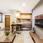 Апартаменты Lupoapartments Kosynierow Klimatyzacja Dostep Na Kod Лодзь