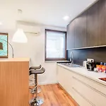 Lupoapartments Kosynierow Klimatyzacja Dostep Na Kod Лодзь