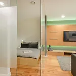 Lupoapartments Kosynierow Klimatyzacja Dostep Na Kod Лодзь