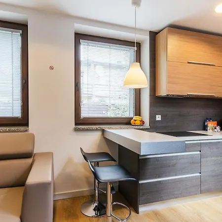 Lupoapartments Kosynierow Klimatyzacja Dostep Na Kod Apartman *