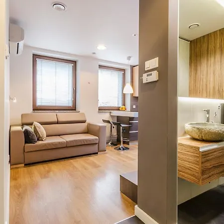 公寓 Lupoapartments Kosynierow Klimatyzacja Dostep Na Kod *