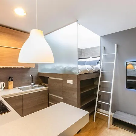 Lupoapartments Kosynierow Klimatyzacja Dostep Na Kod Apartman Łódź