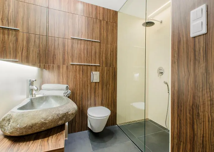 Lupoapartments Kosynierow Klimatyzacja Dostep Na Kod * Łódź