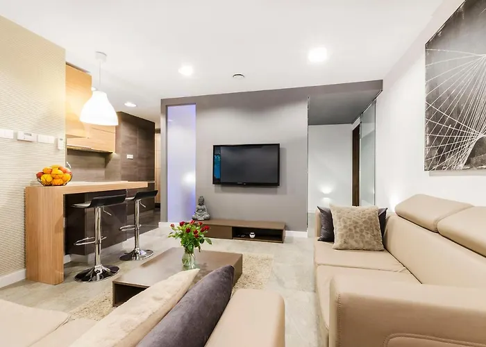 Lupoapartments Kosynierow Klimatyzacja Dostep Na Kod Апартаменты Лодзь